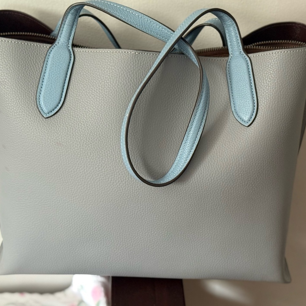 Elegant Blue and Gray coach bag